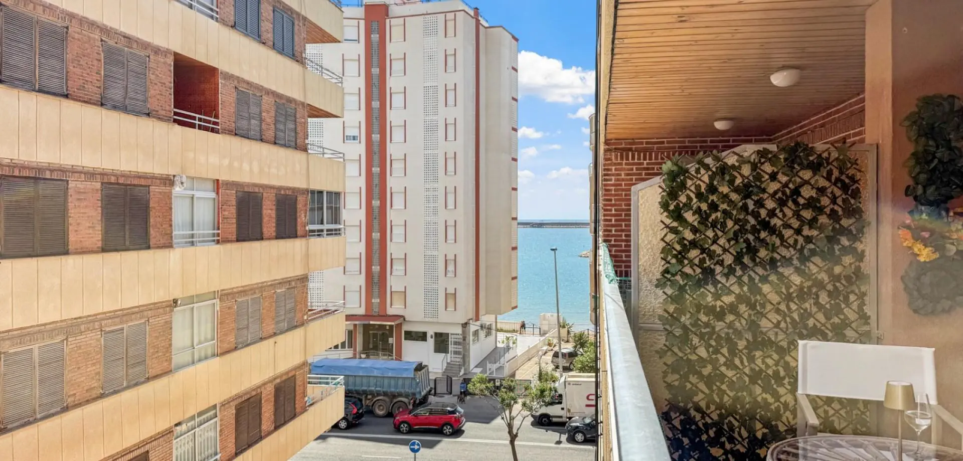 Apartment Of 103 M² In Torrevieja, Spain