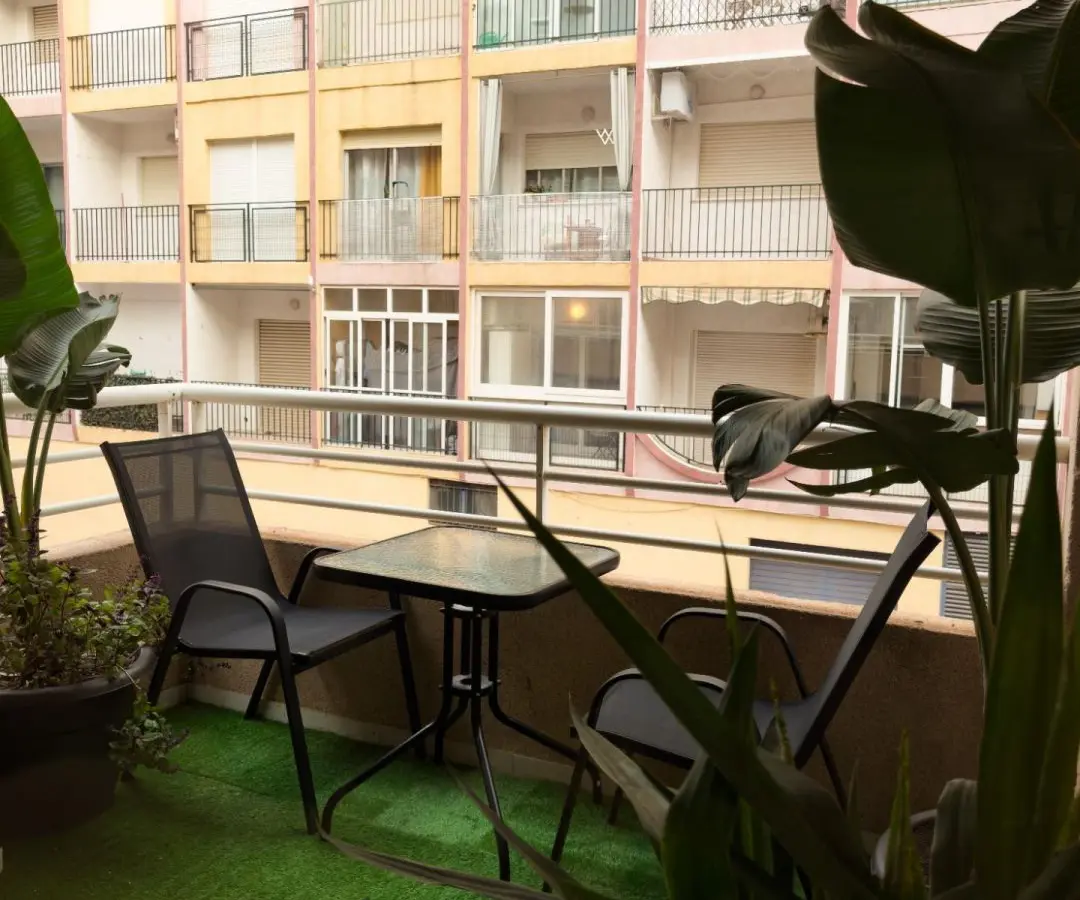 Apartment Of 82 M² With Sea View In Torrevieja, Spain