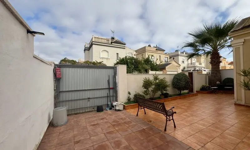 Villa Of 124 M² In Torrevieja, Spain