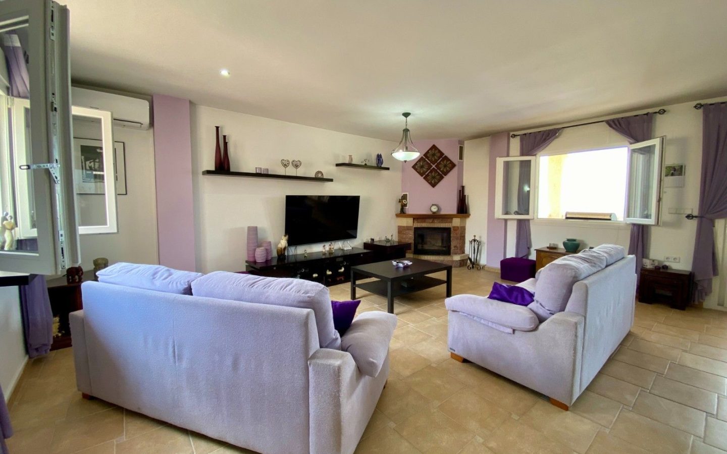 Villa Of 274 M² With Mediter Real Estate Services In Algorfa, Spain