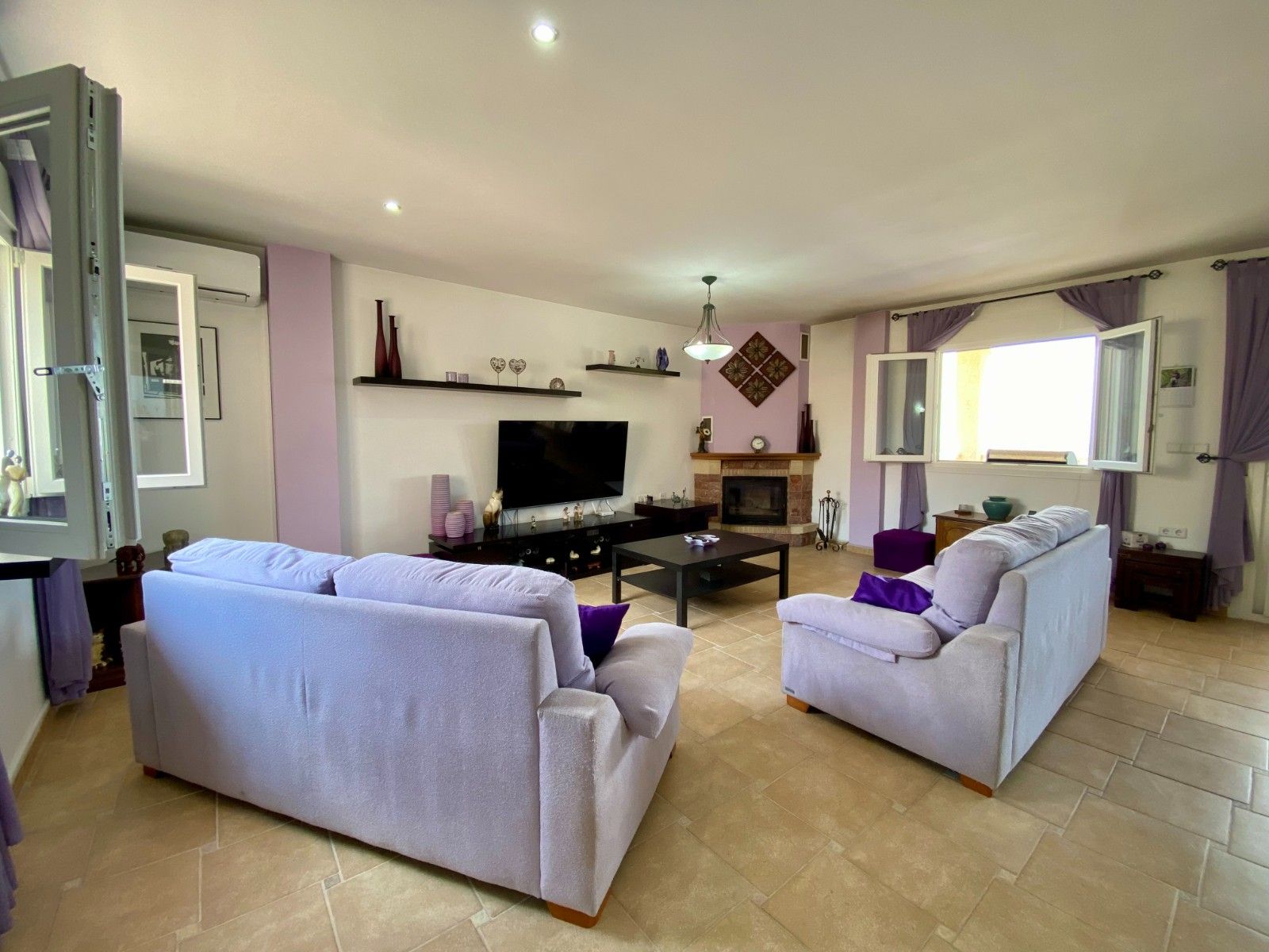 Villa Of 274 M² With Mediter Real Estate Services In Algorfa, Spain