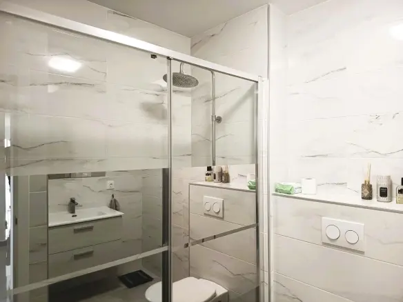 Apartment Of 108 M² In Torrevieja, Spain
