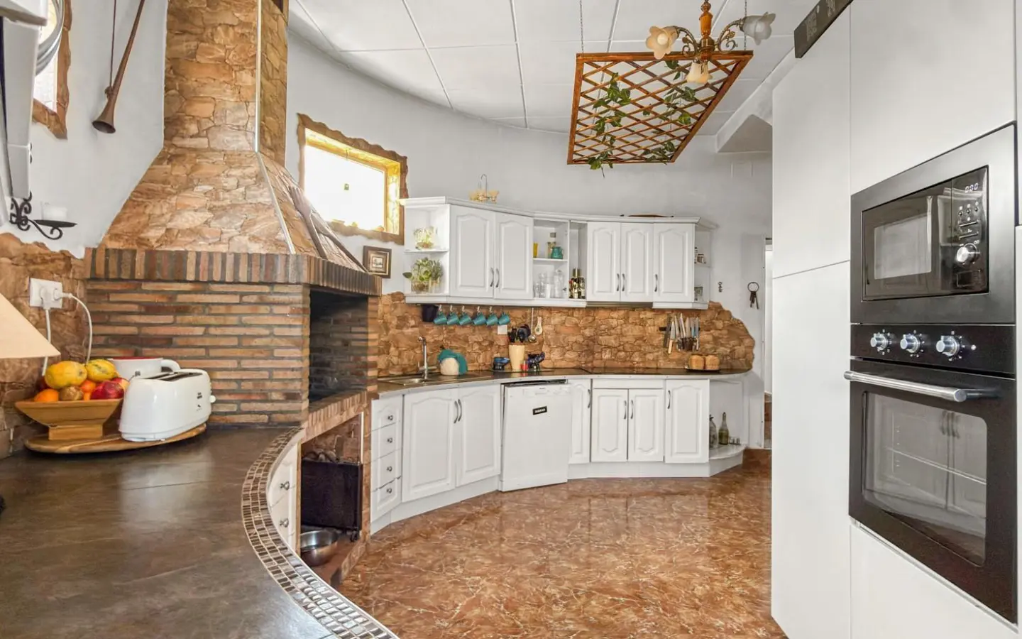 Villa Of 480 M² In Rojales, Spain