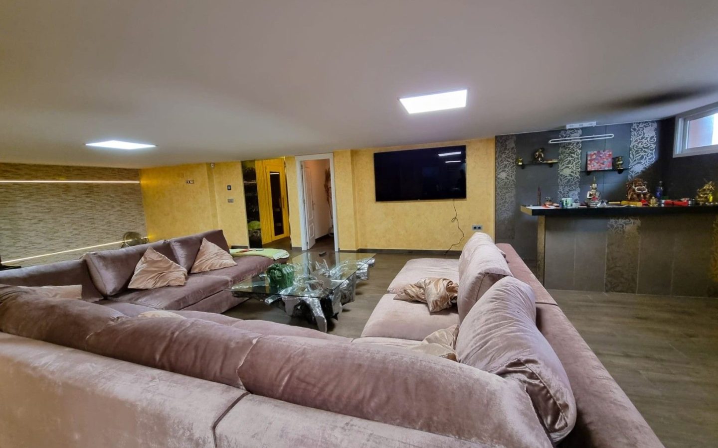 Villa Of 469 M² In Torrevieja, Spain