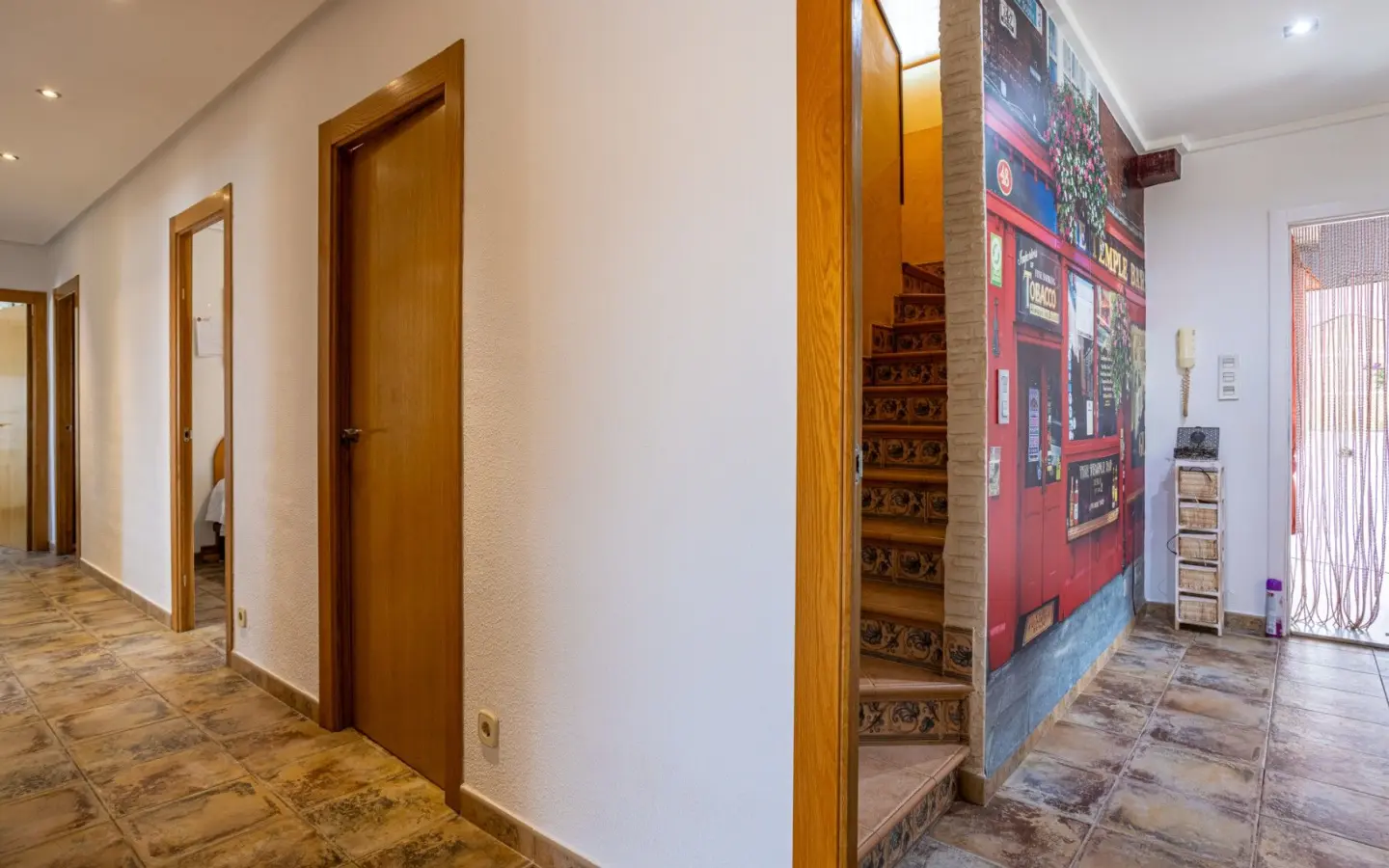 Villa Of 199 M² In La Hoya, Spain