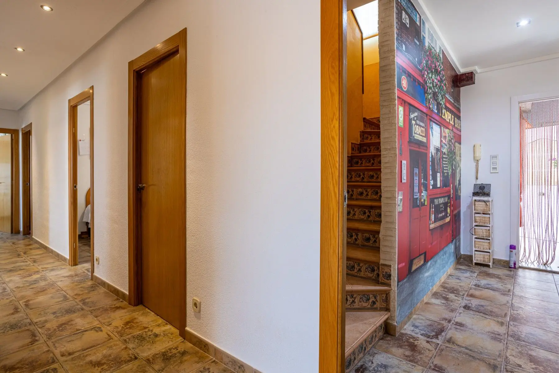 Villa Of 199 M² In La Hoya, Spain