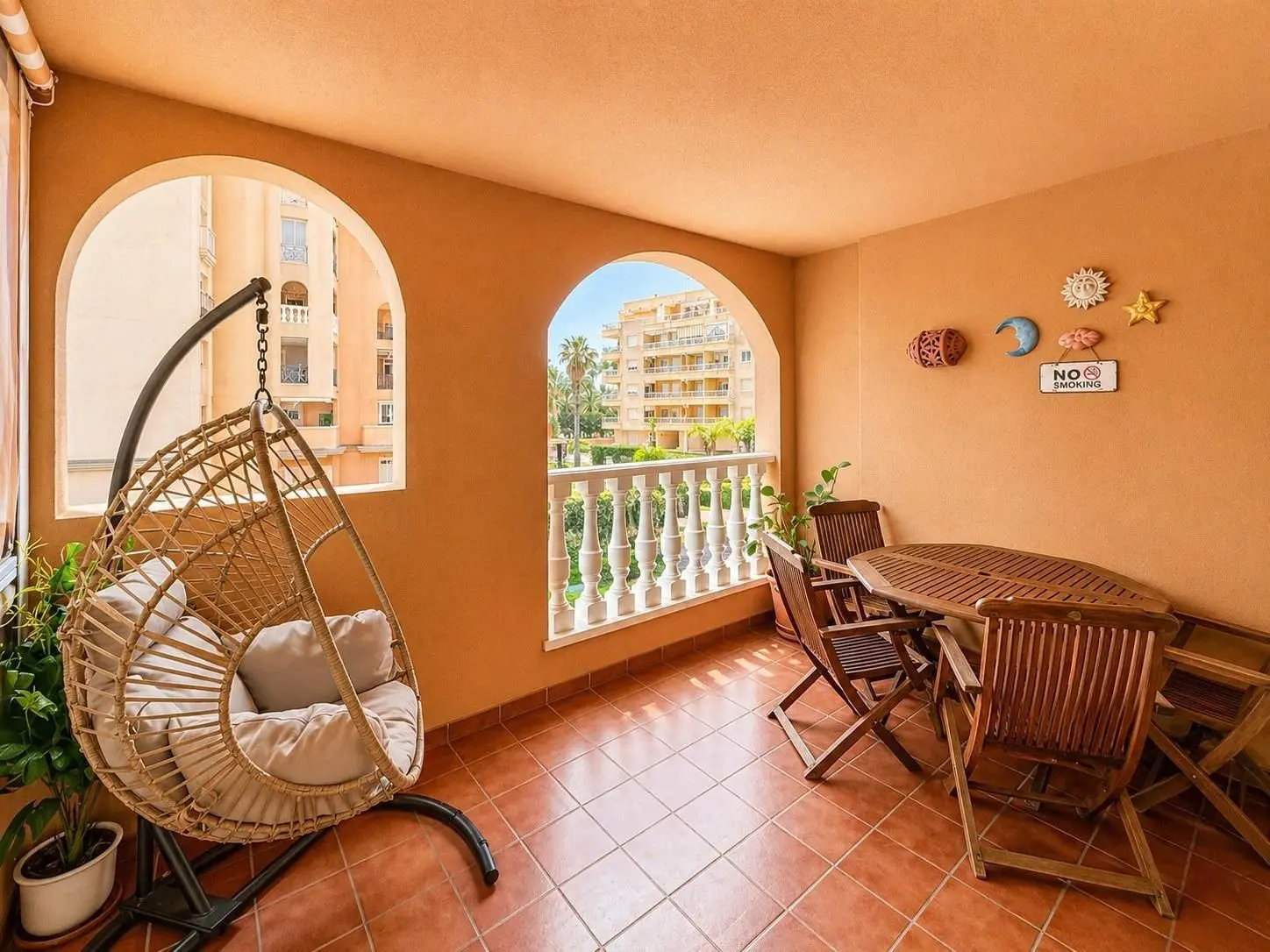 Apartment Of 93 M² In Torrevieja, Spain