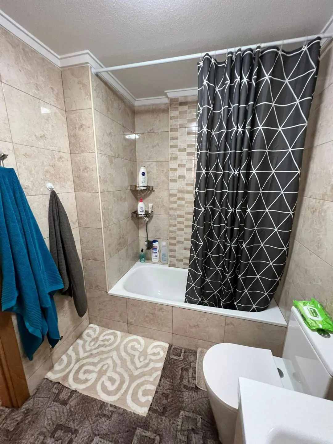 Apartment Of 91 M² In Torrevieja, Spain