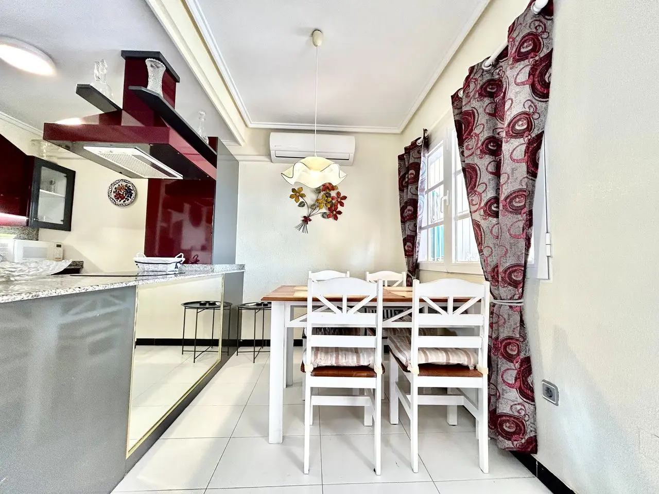 Apartment Of 78 M² In Torrevieja, Spain