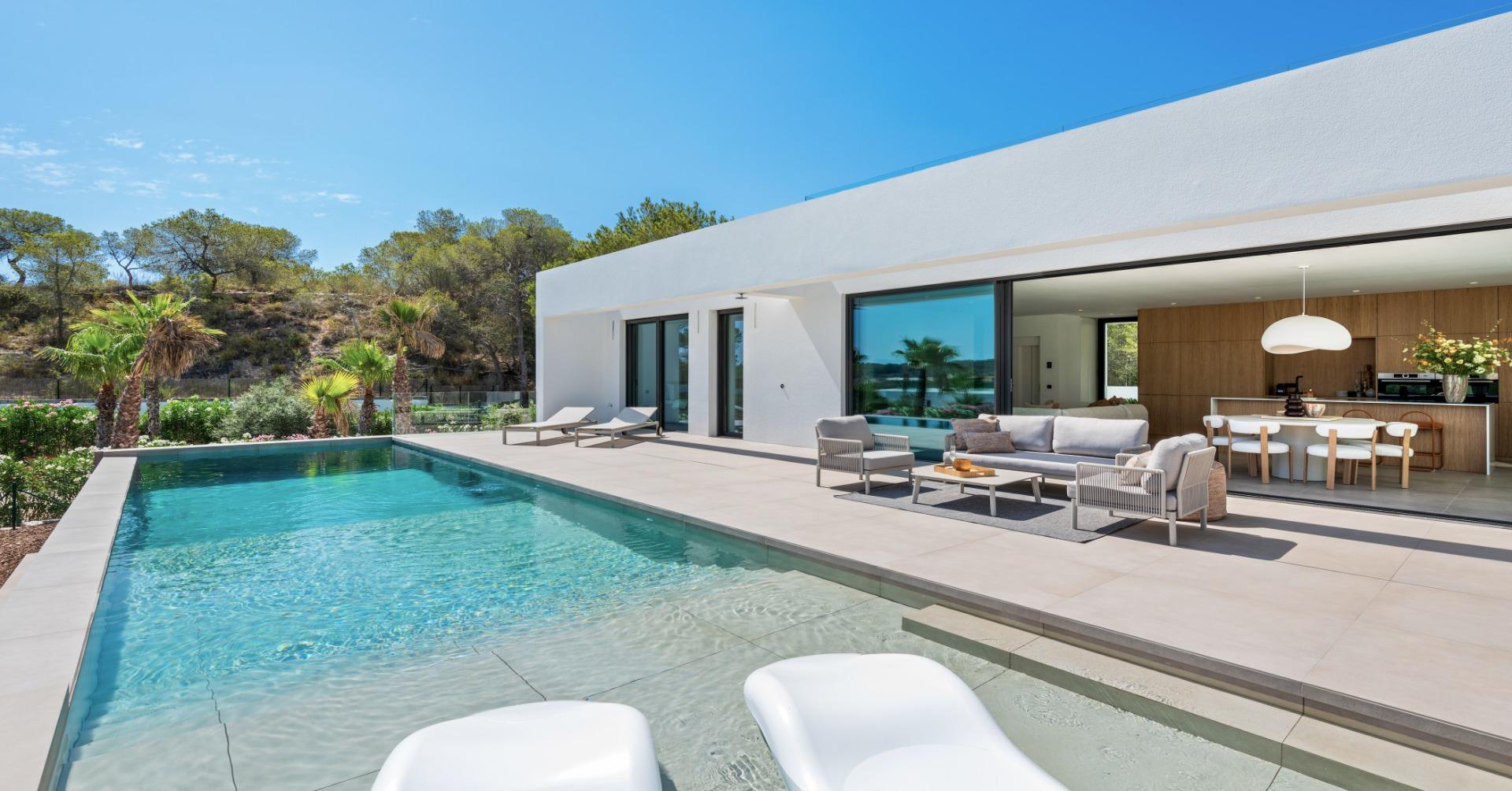 Villa 451 M² In Orihuela, Spain – Mediter Real Estate