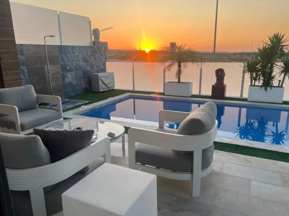 House Of 212 M² In Orihuela, Spain