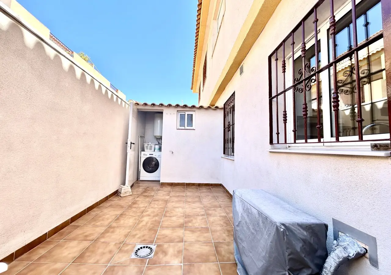 Apartment Of 60 M² In Orihuela Costa, Spain