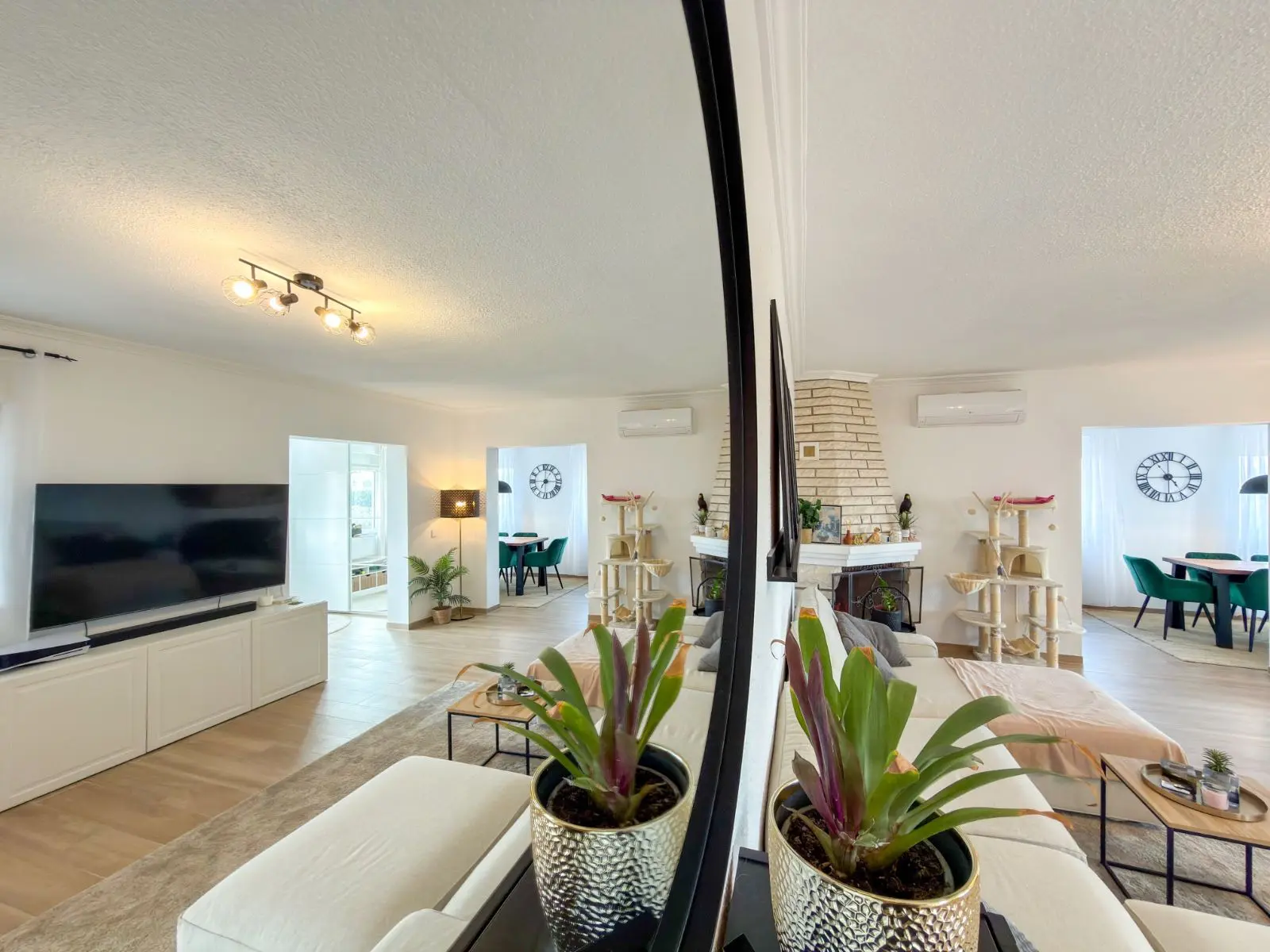 Villa Of 201 M² In Rojales, Spain