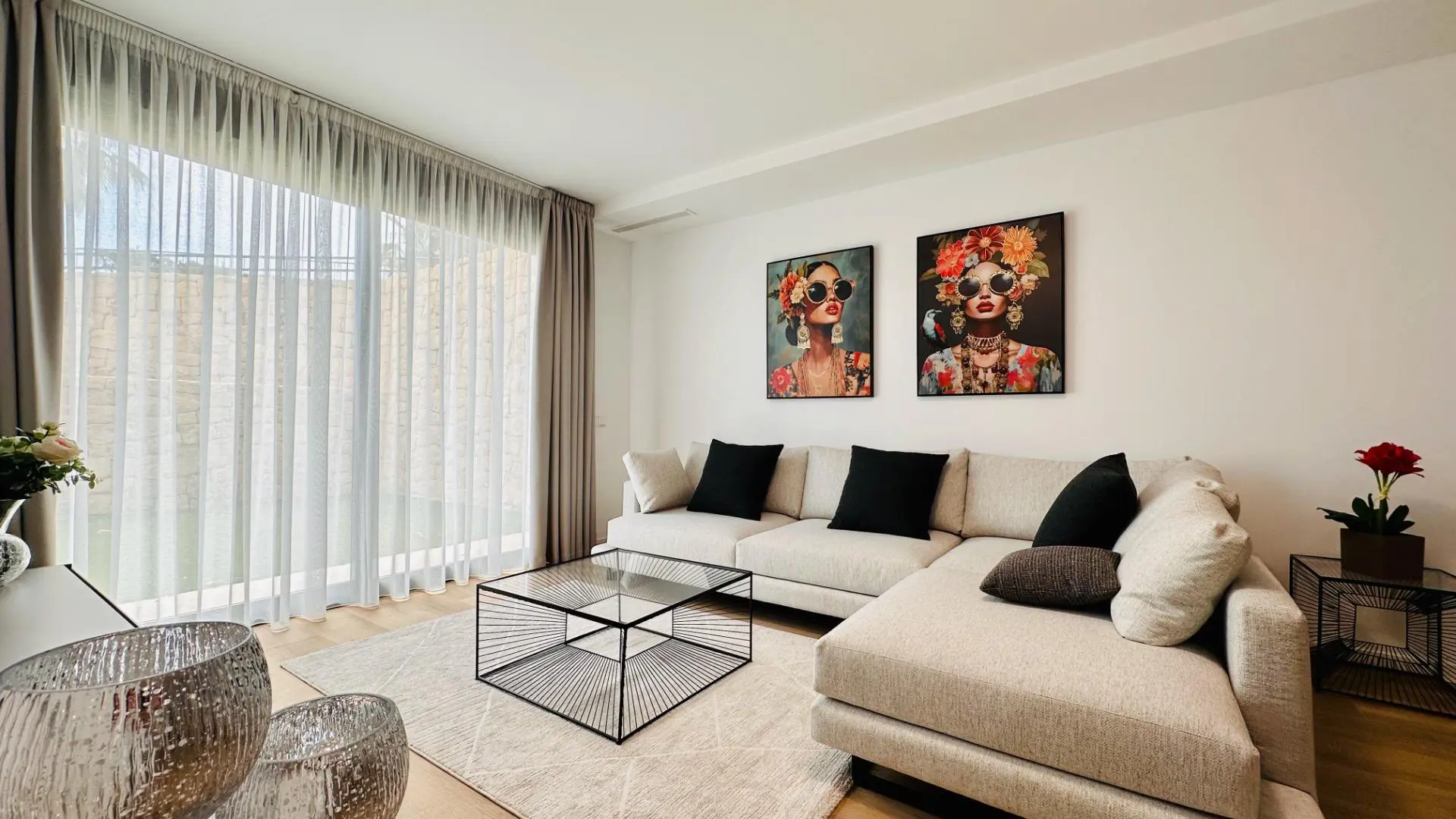 Duplex Of 175 M² With [features] In Finestrat, Spain