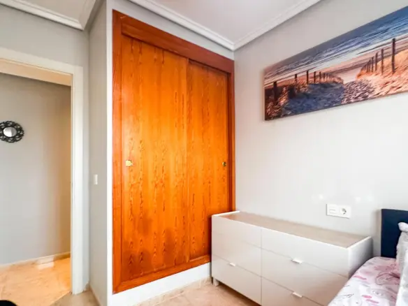Apartment Of 94 M² In Torrevieja, Spain