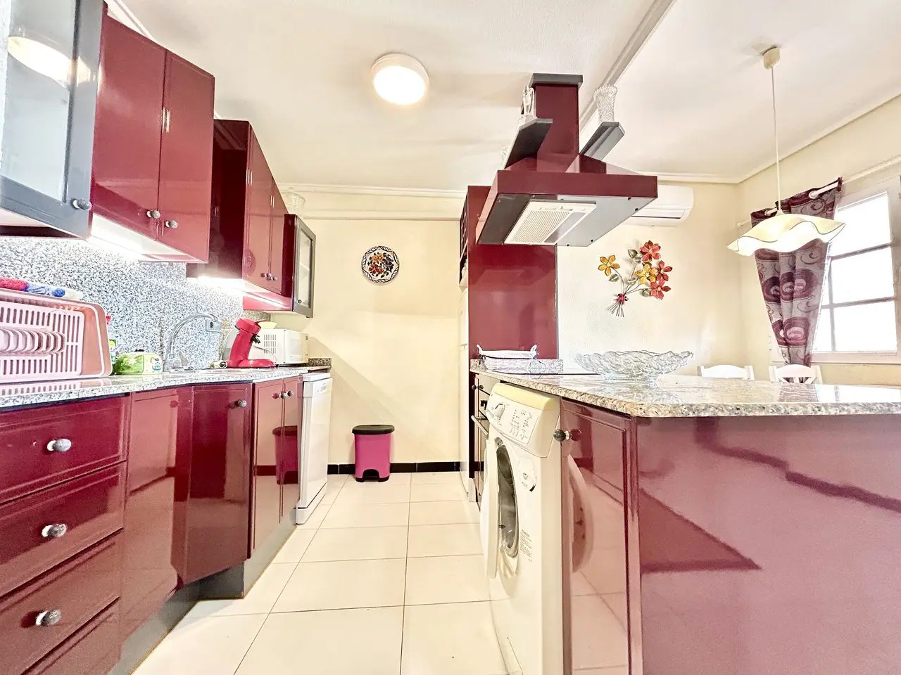 Apartment Of 78 M² In Torrevieja, Spain