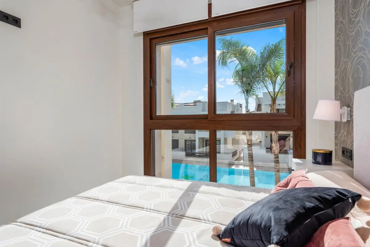Apartment Of 70 M² In Torrevieja, Spain