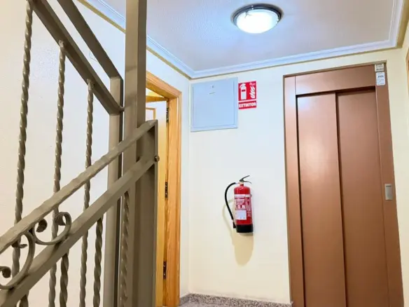 Apartment Of 120 M² In Benijofar, Spain
