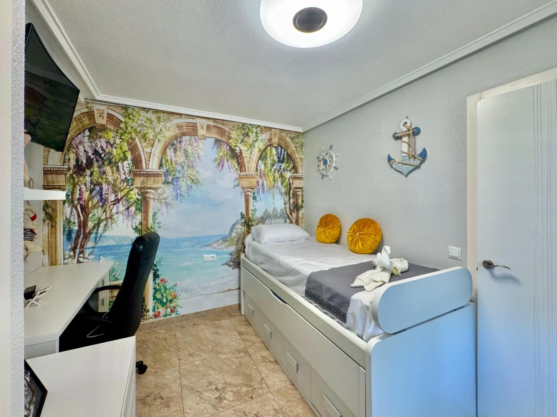 Apartment Of 62 M² In Torrevieja, Spain