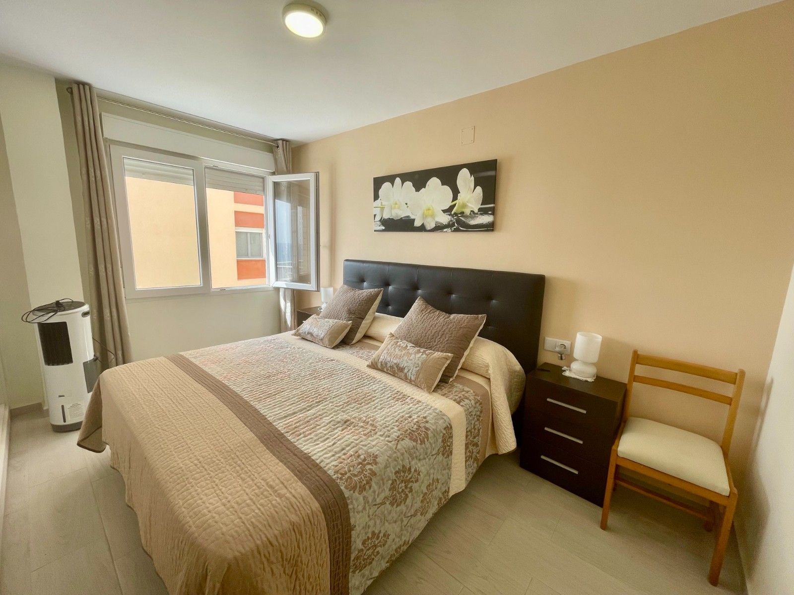 Apartment Of 91 M² In Torrevieja, Spain