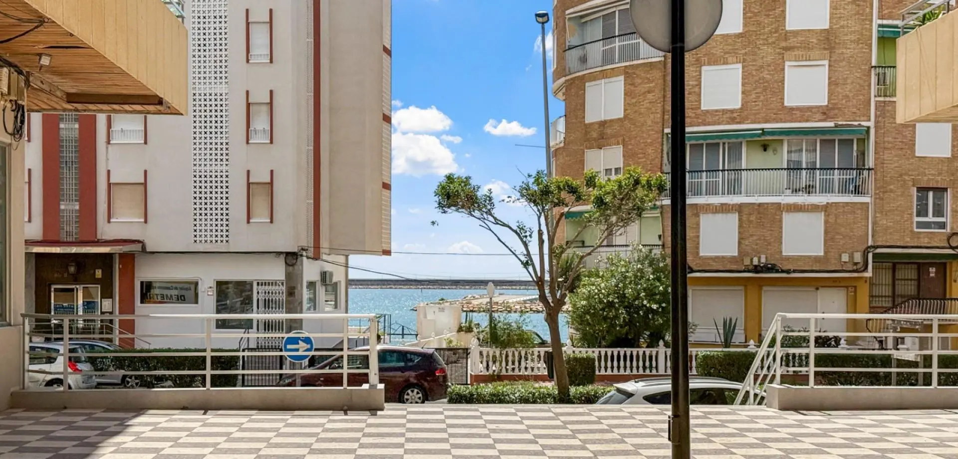 Apartment Of 103 M² In Torrevieja, Spain