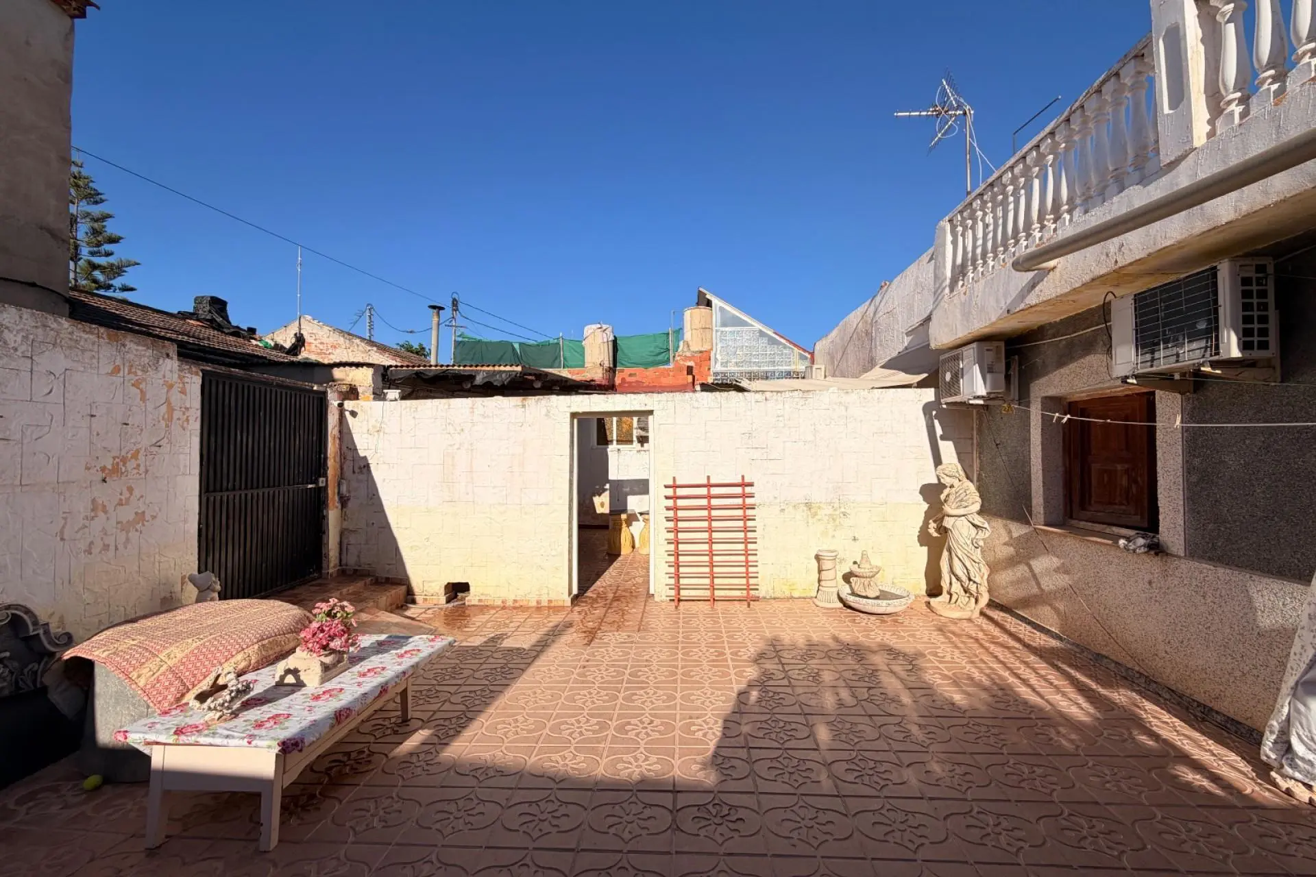 House Of 338 M² In Orihuela, Spain