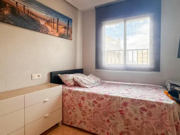 Apartment Of 94 M² In Torrevieja, Spain