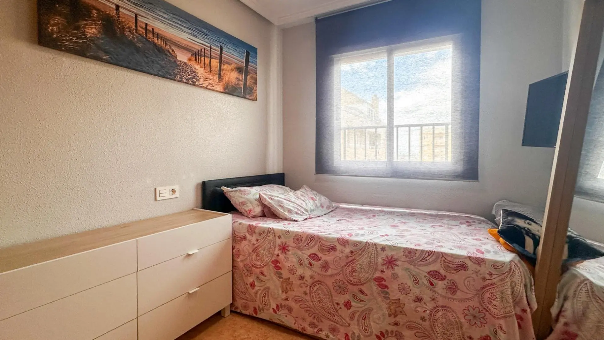 Apartment Of 94 M² In Torrevieja, Spain