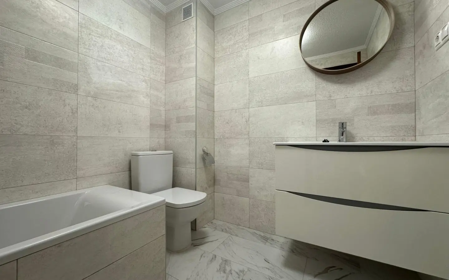 House Of 75 M² In Torrevieja, Spain