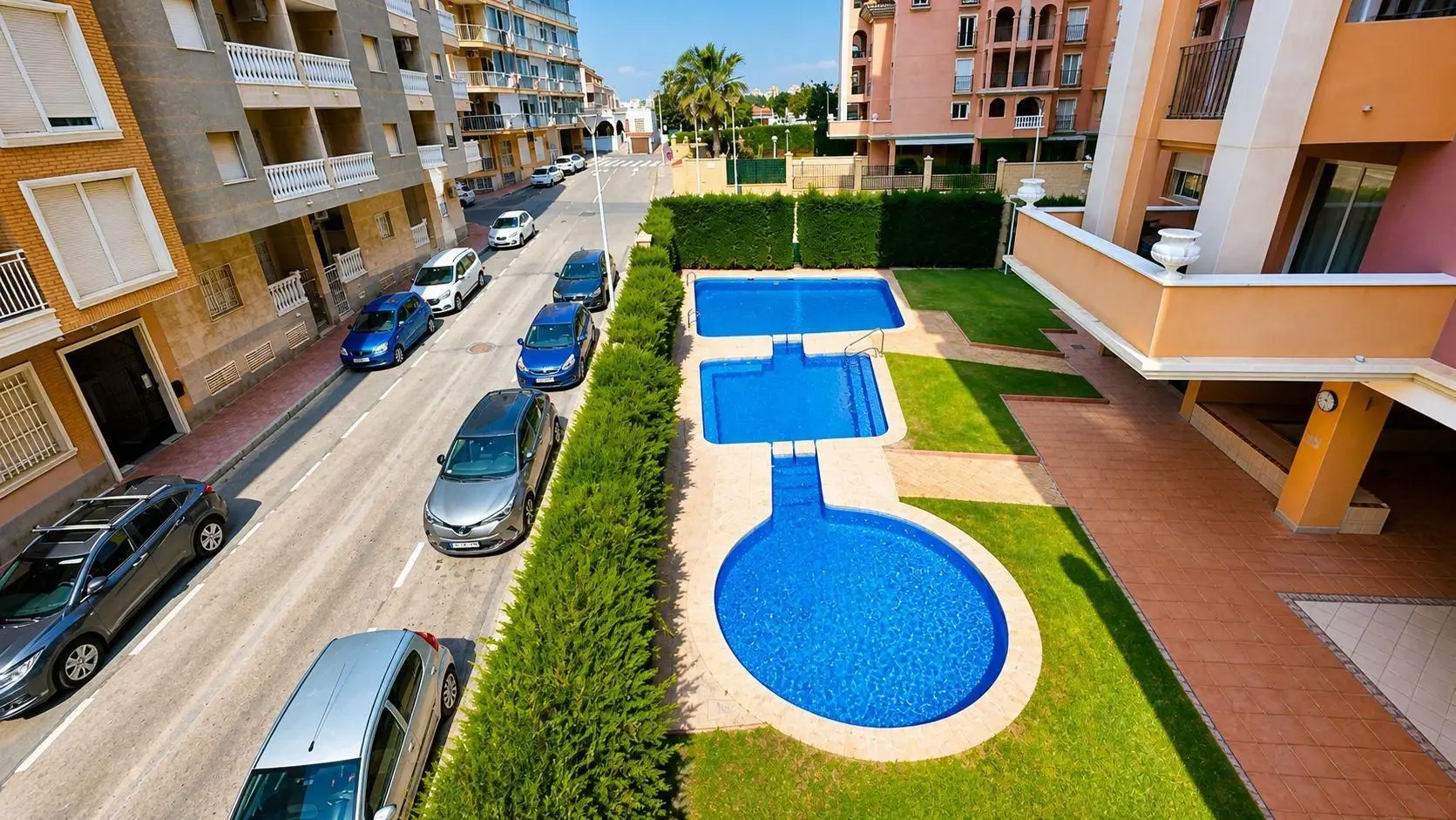 Apartment Of 93 M² In Torrevieja, Spain