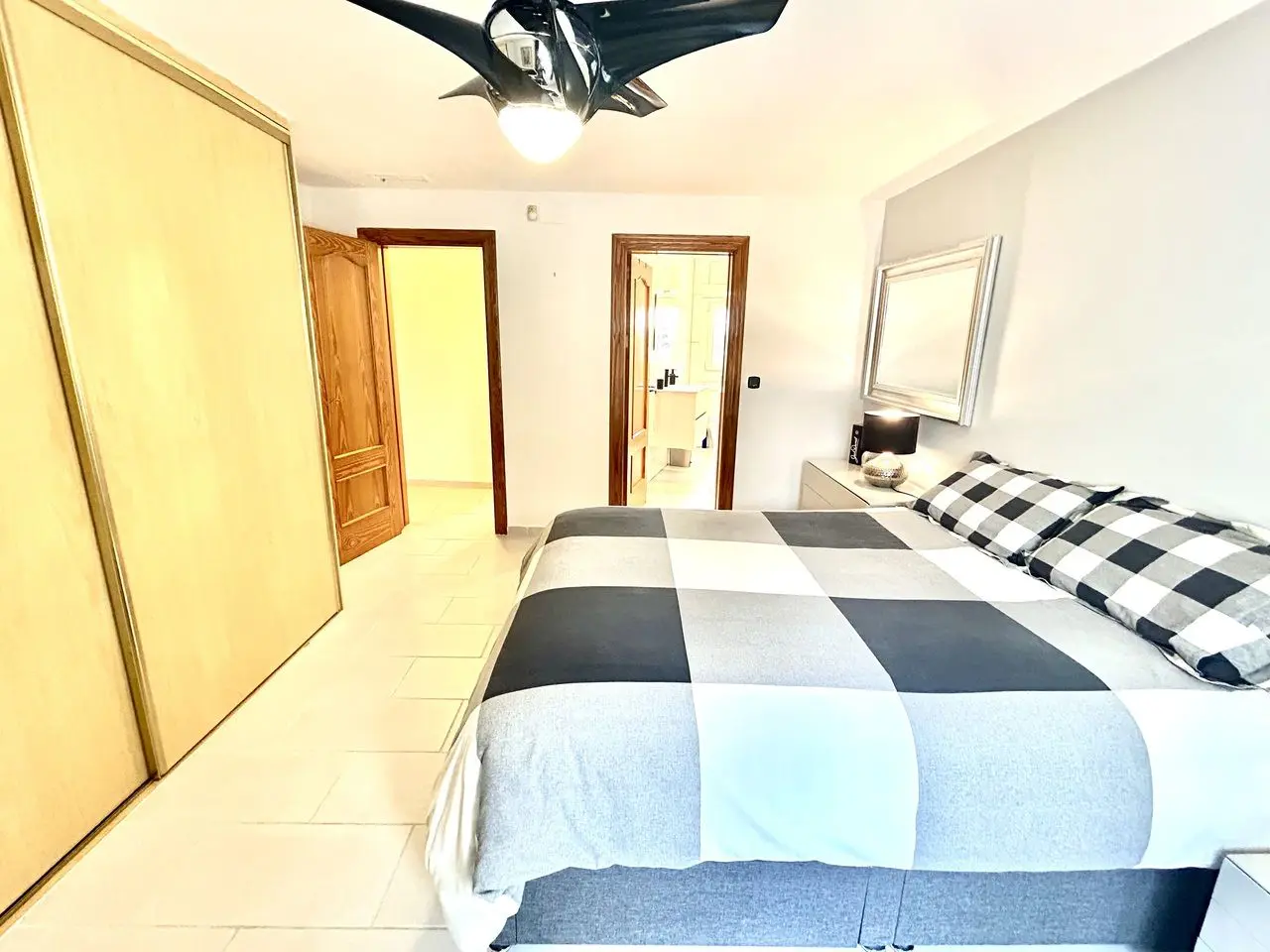 Villa Of 540 M² In Catral, Spain