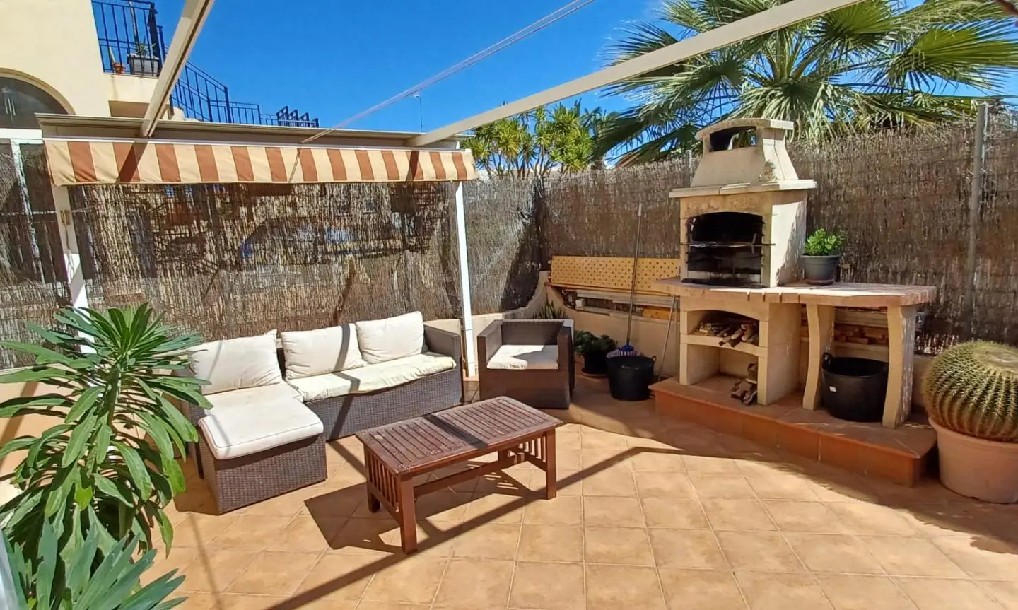 House Of 86 M² In Orihuela Costa, Spain