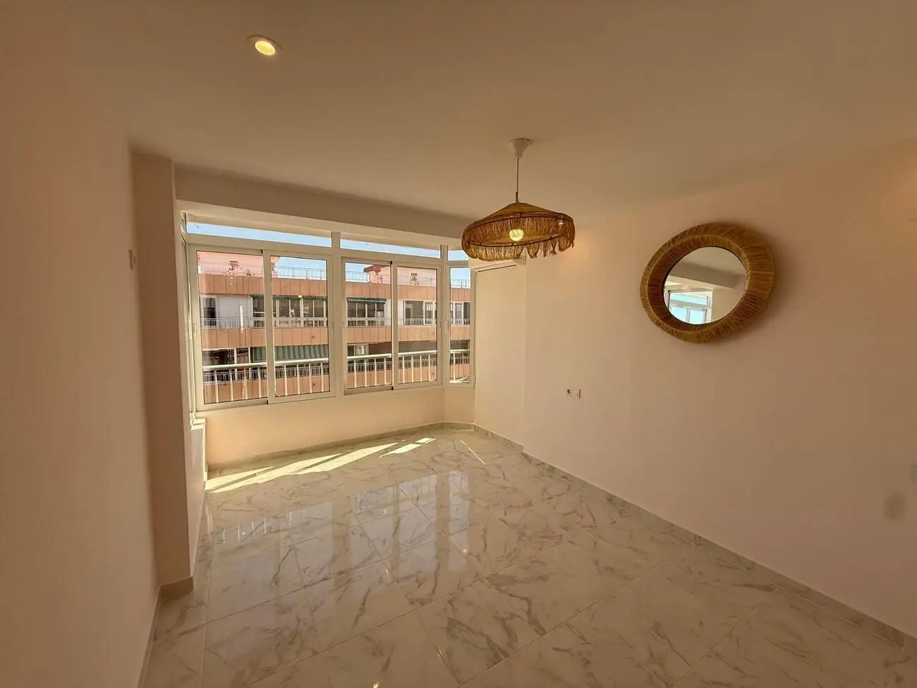 Apartment Of 0 M² In Torrevieja, Spain