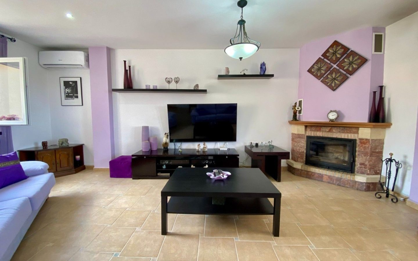 Villa Of 274 M² With Mediter Real Estate Services In Algorfa, Spain