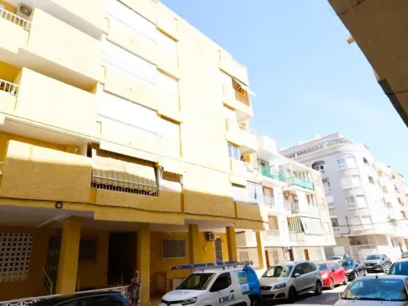 Apartment Of 108 M² In Torrevieja, Spain