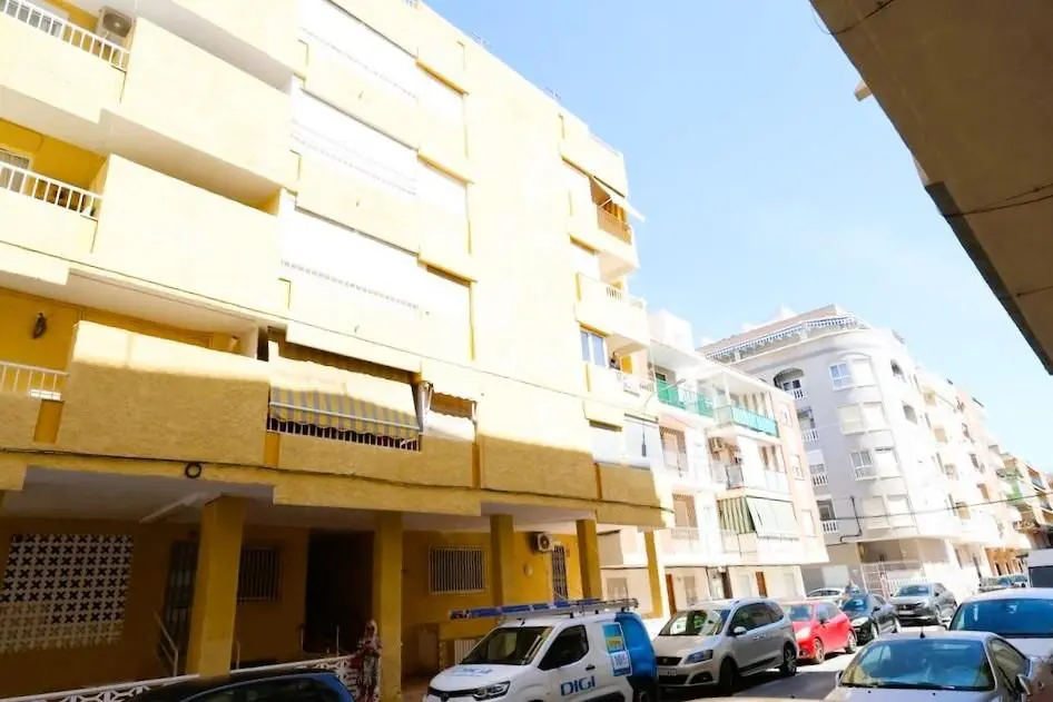 Apartment Of 108 M² In Torrevieja, Spain