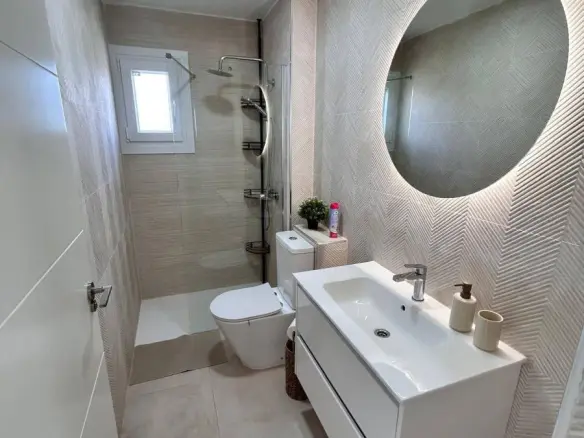 Apartment Of 60 M² In Orihuela Costa, Spain