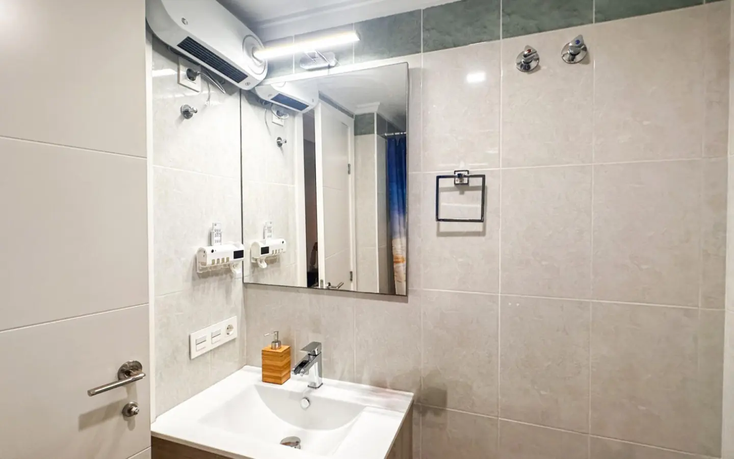 Apartment Of 94 M² In Torrevieja, Spain