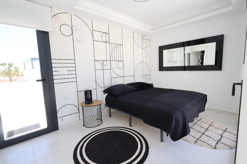 Villa Of 162 M² In Rojales, Spain