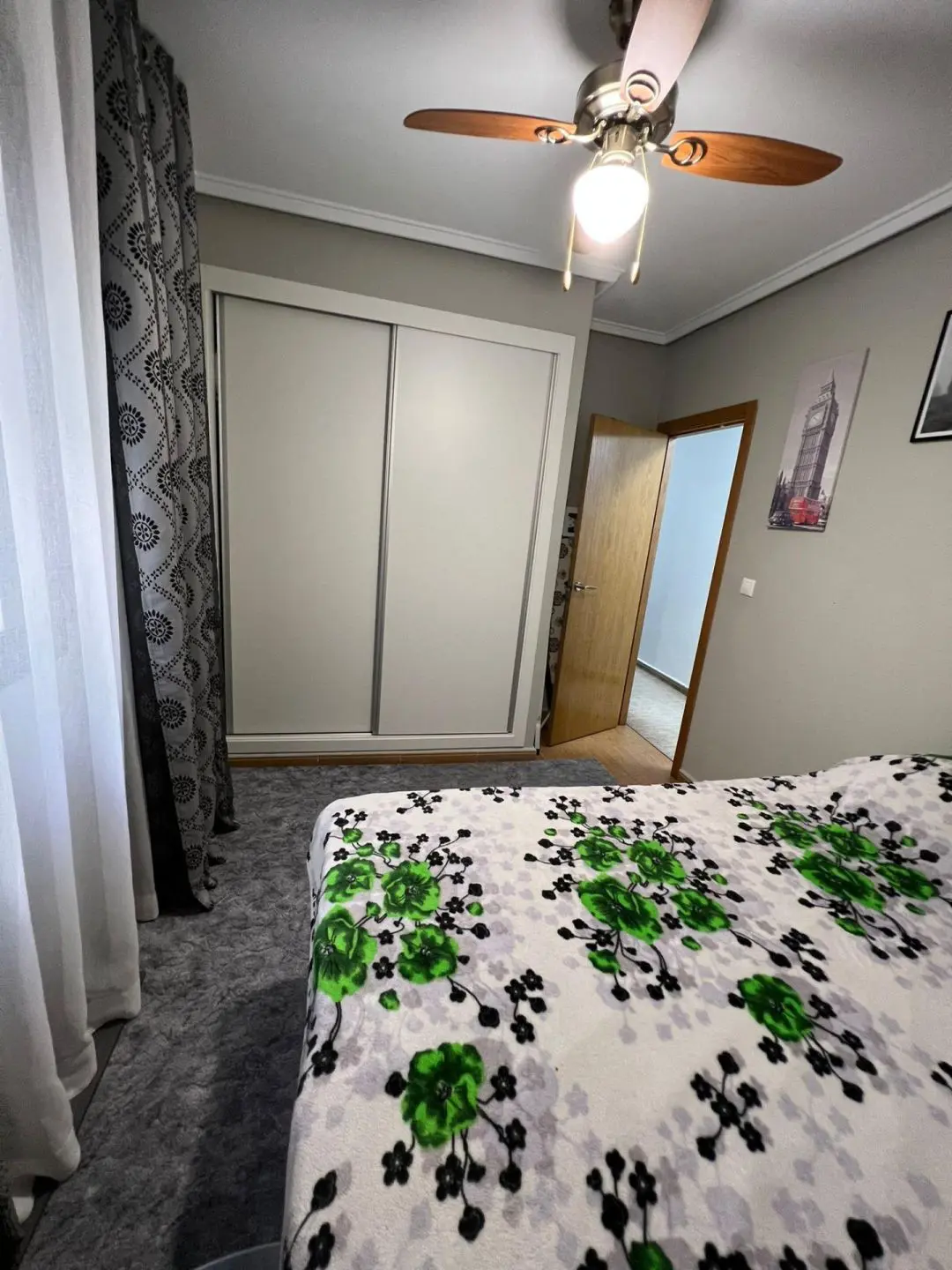 Apartment Of 91 M² In Torrevieja, Spain
