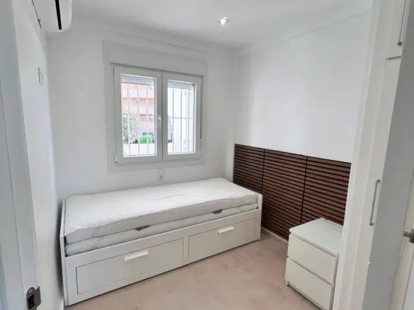 Apartment Of 60 M² In Orihuela Costa, Spain