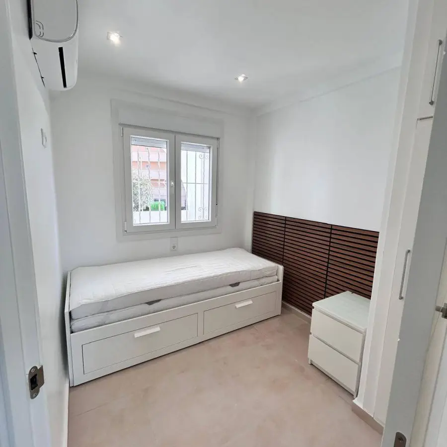 Apartment Of 60 M² In Orihuela Costa, Spain