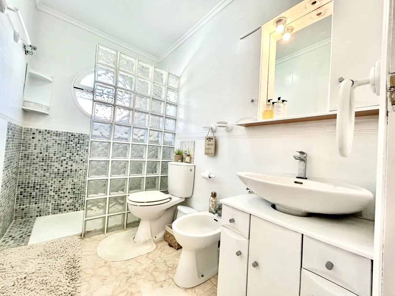 House Of 59 M² In Orihuela Costa, Spain