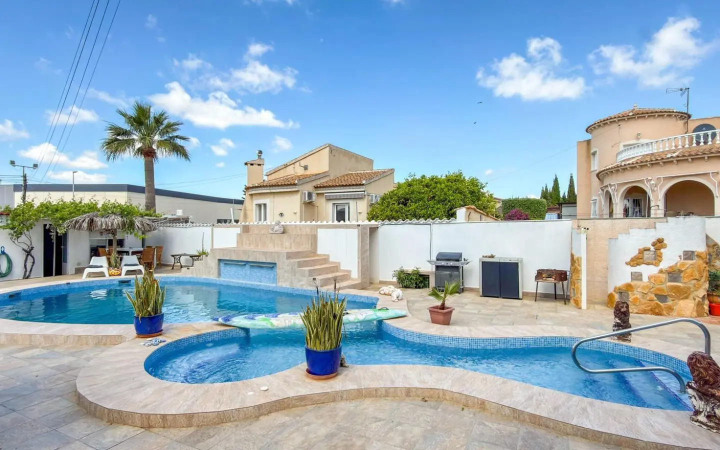Villa Of 480 M² In Rojales, Spain