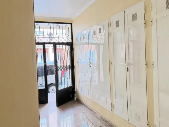 Apartment Of 120 M² In Benijofar, Spain