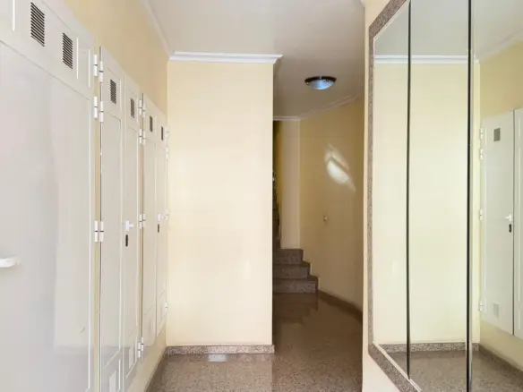 Apartment Of 120 M² In Benijofar, Spain