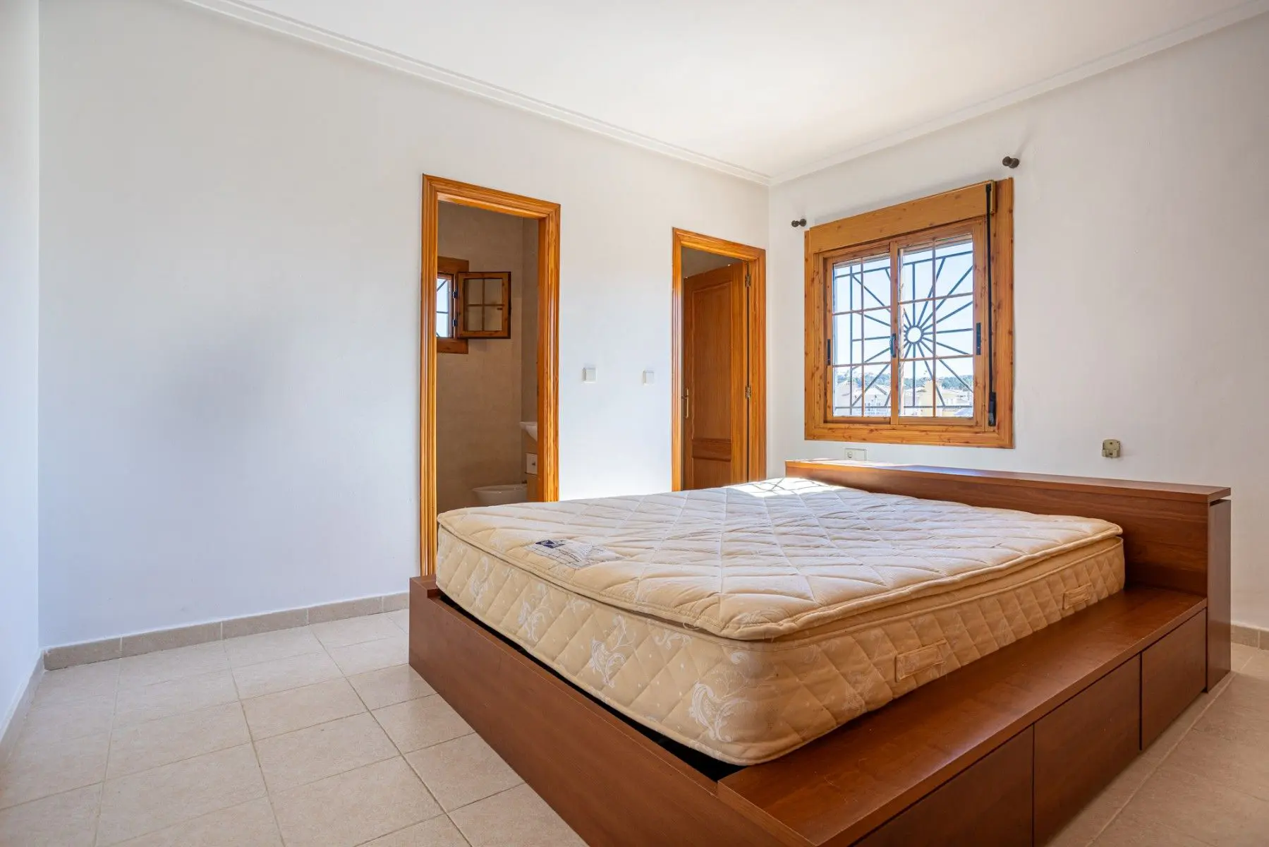 Villa 195 M² In Benijofar, Spain – Mediter Real Estate