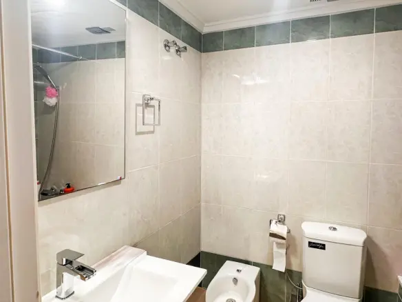 Apartment Of 94 M² In Torrevieja, Spain