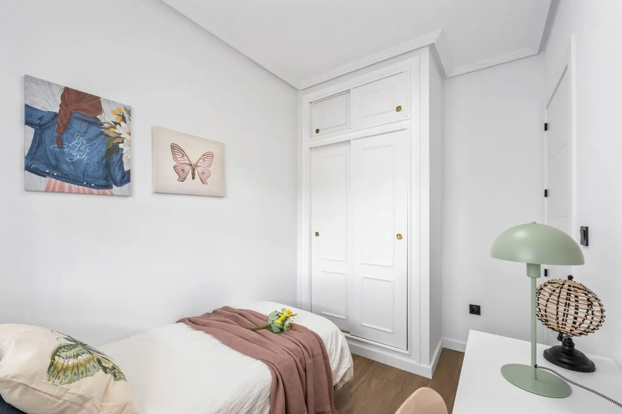 Apartment Of 68 M² With [features] In Orihuela Costa, Spain