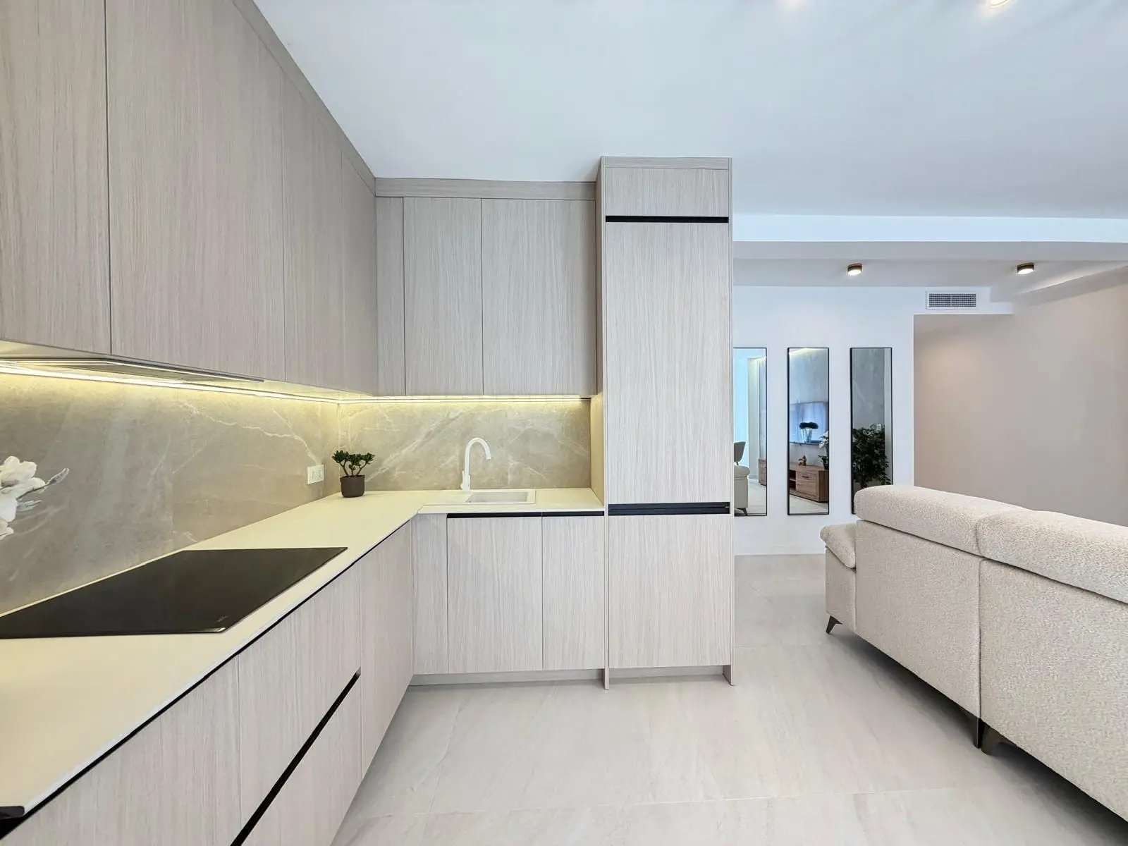 Apartment 107 M² In Torrevieja, Spain – Mediter Real Estate
